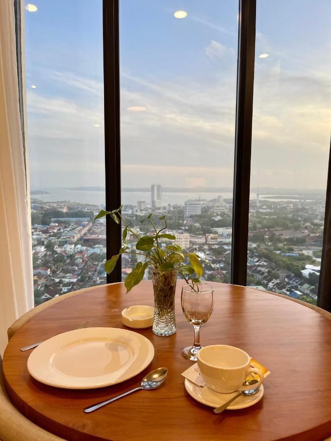 Verdela Pollux Meisterstadt Batam Apartement Eksteriør bilde