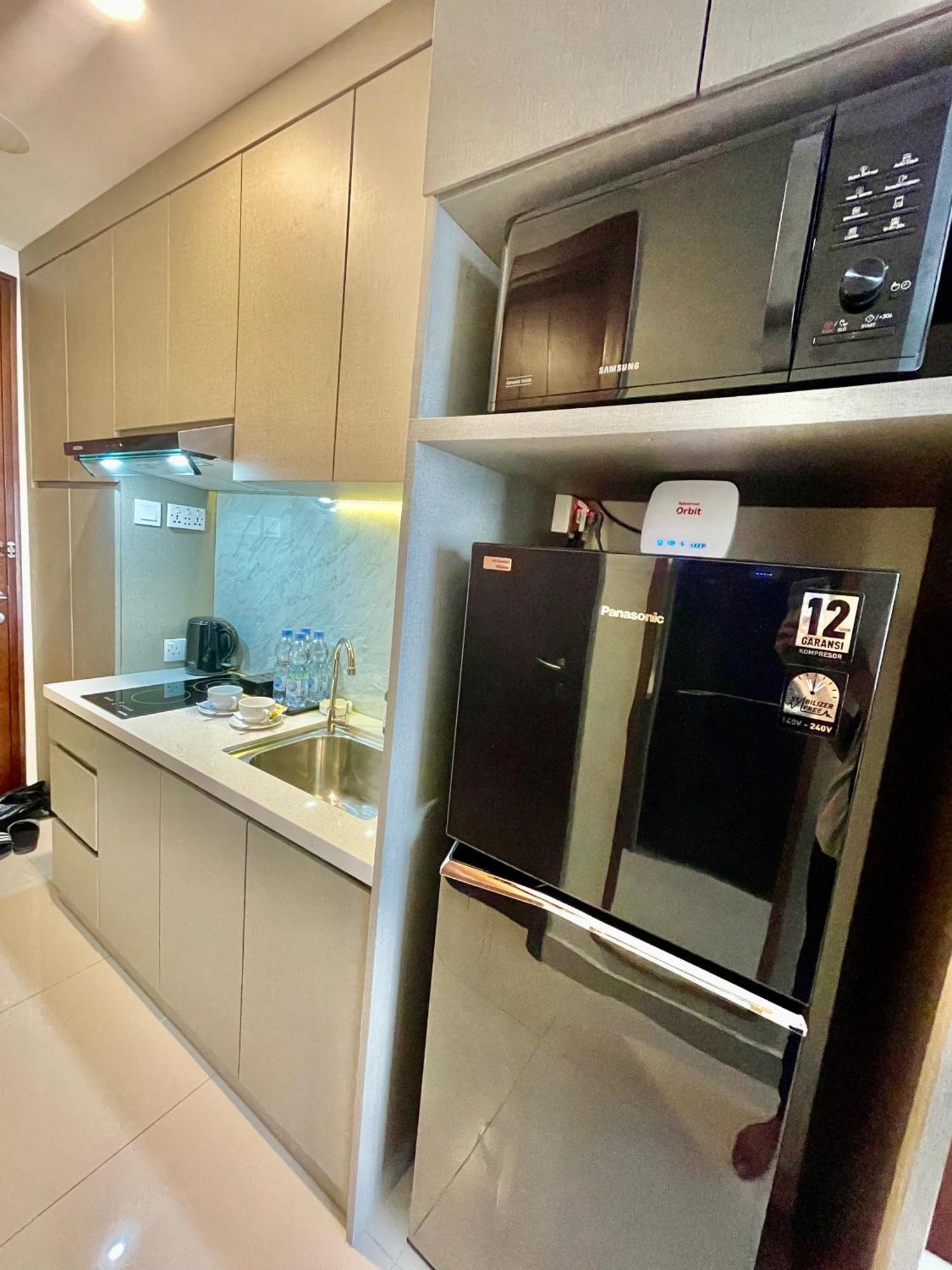 Verdela Pollux Meisterstadt Batam Apartement Eksteriør bilde